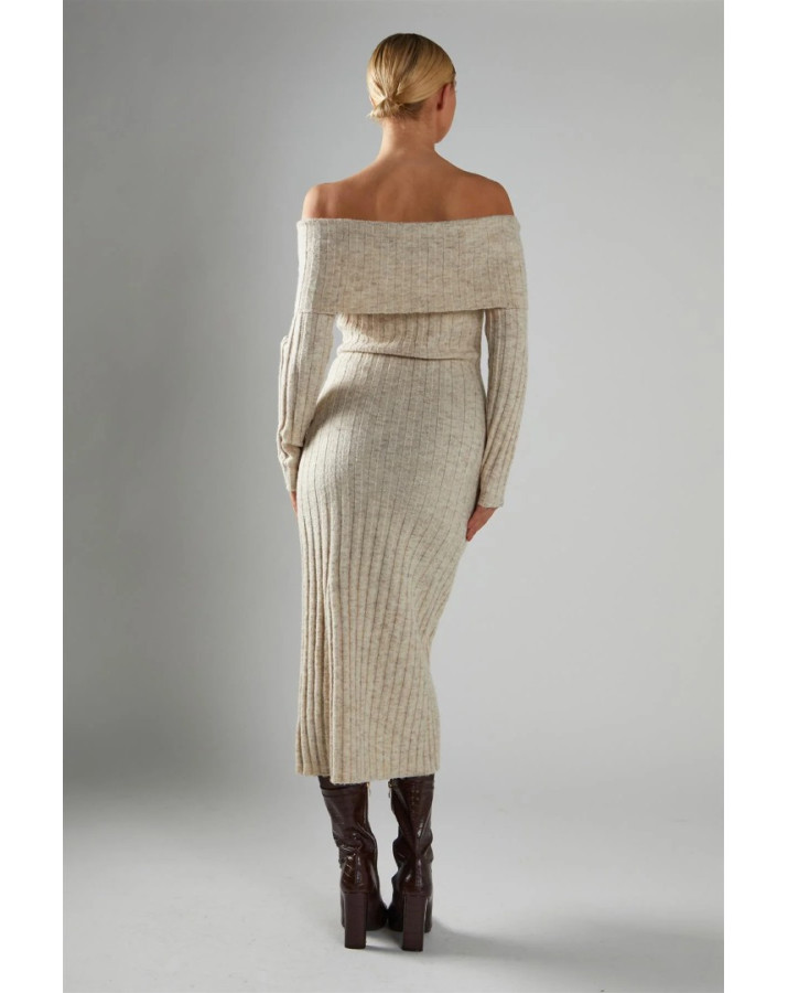 GLAMOROUS MIDI ΜΑΛΛΙΝΟ ΦΟΡΕΜΑ ΜΕ ΕΞΩ ΤΟΥΣ ΩΜΟΥΣ