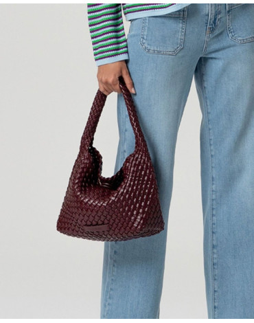SURKANA Τσάντα μπορντώ πλεκτή δερματίνη BRAI412