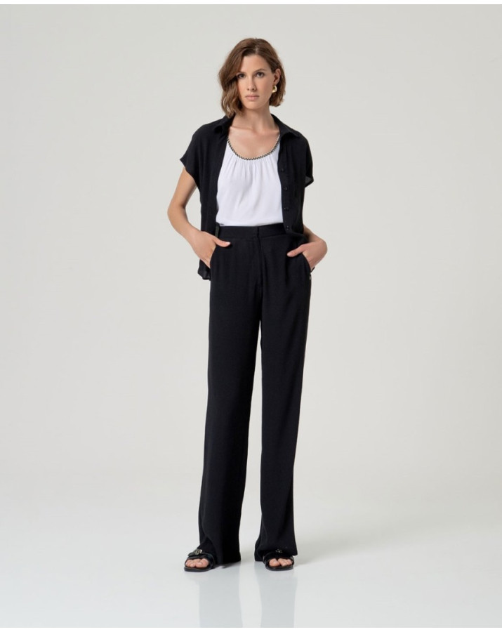 SURKANA Αμάνικο πουκάμισο με εφαρμοστή μέση. BALI125