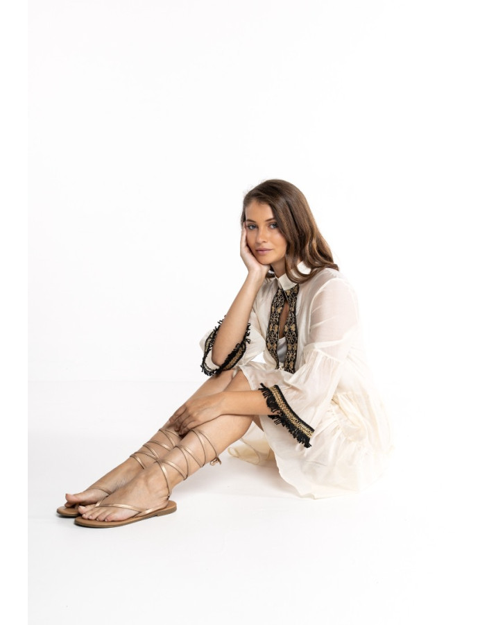 LOKITA φόρεμα μεταξωτό με άνοιγμα μπροστά με κέντημα κιπουρ LOK0096