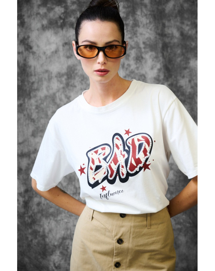 KIKISIX ΑΣΠΡΟ Τ-SHIT ΜΕ ΣΤΑΜΠΑ KXTS2149BCO